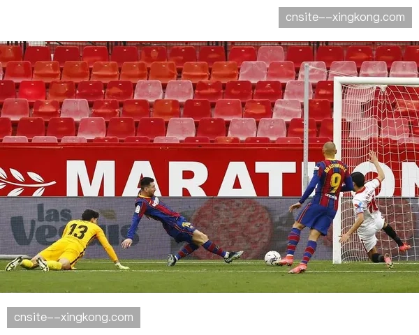 塞维利亚攻防失衡问题突出，37进球49失球净胜球负十二